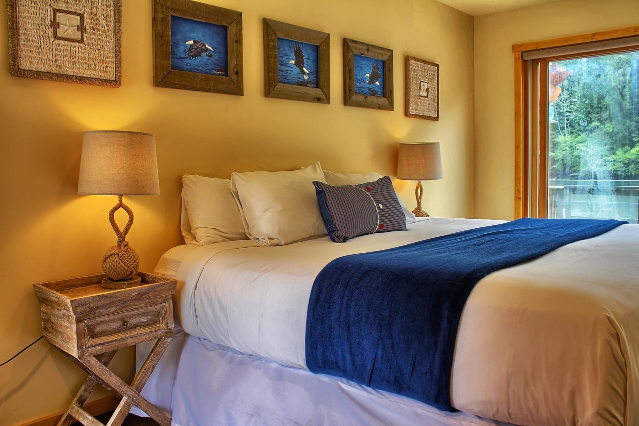 Wild Renfrew Seaside Cottages Порт-Ренфрю Экстерьер фото