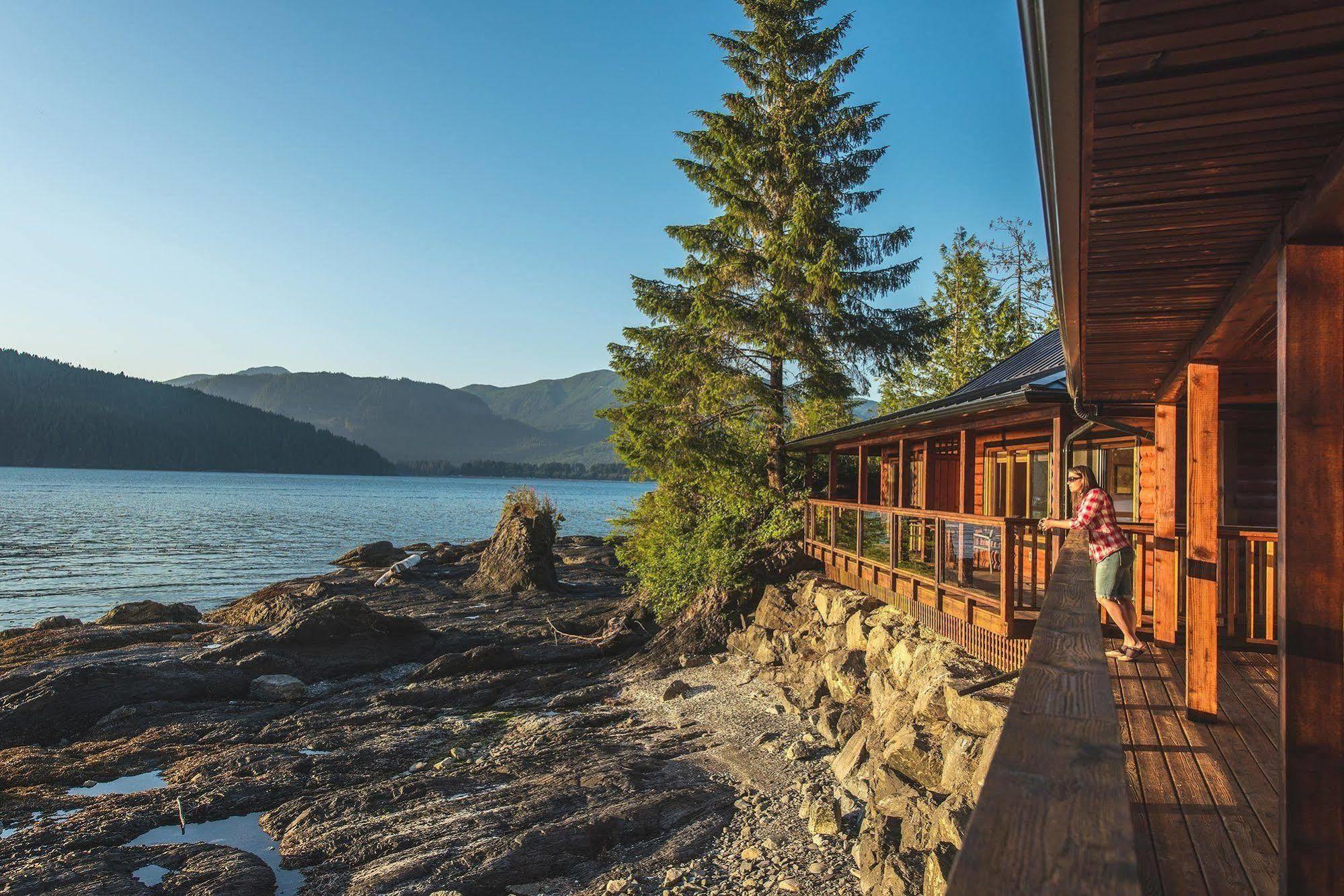 Wild Renfrew Seaside Cottages Порт-Ренфрю Экстерьер фото