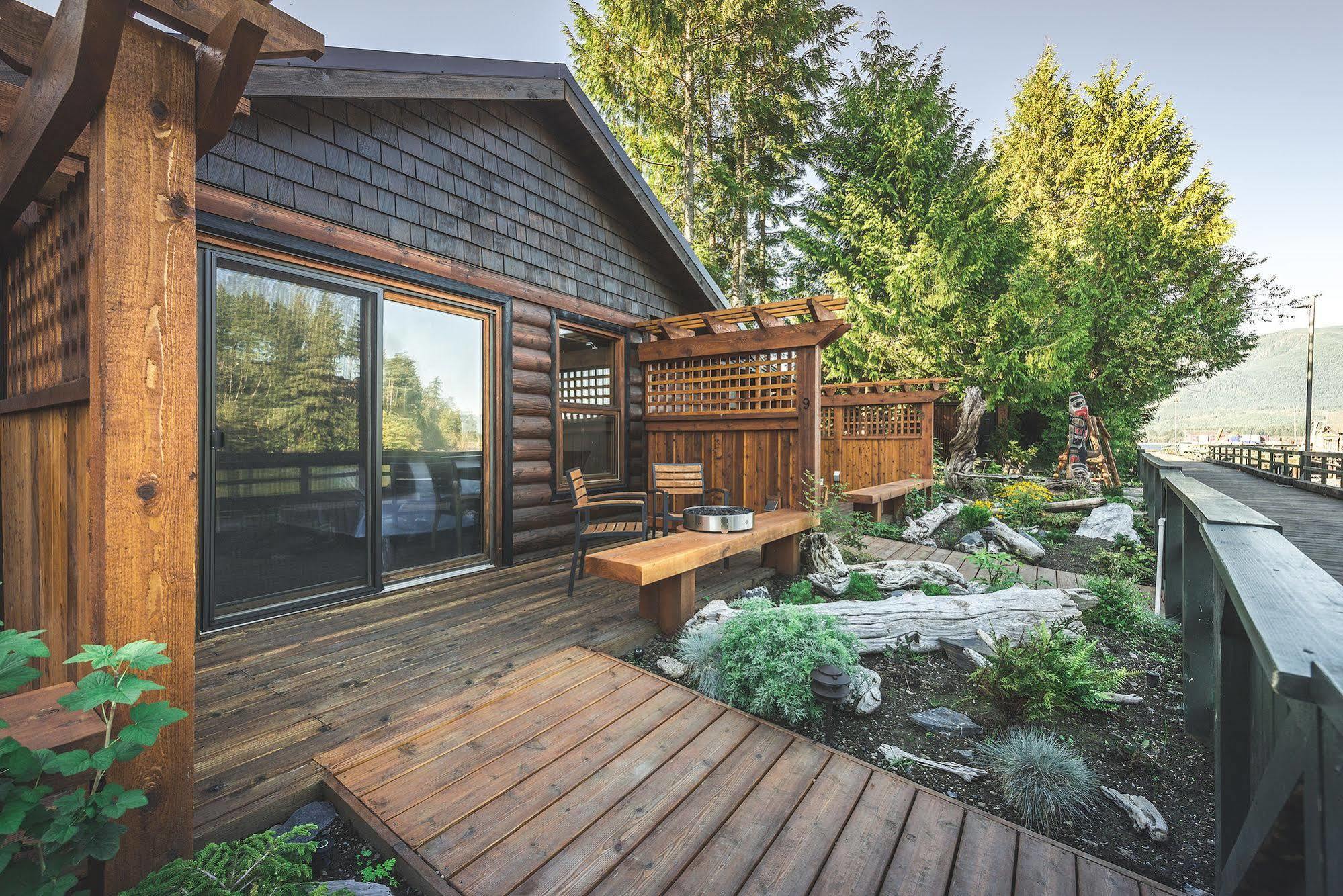 Wild Renfrew Seaside Cottages Порт-Ренфрю Экстерьер фото